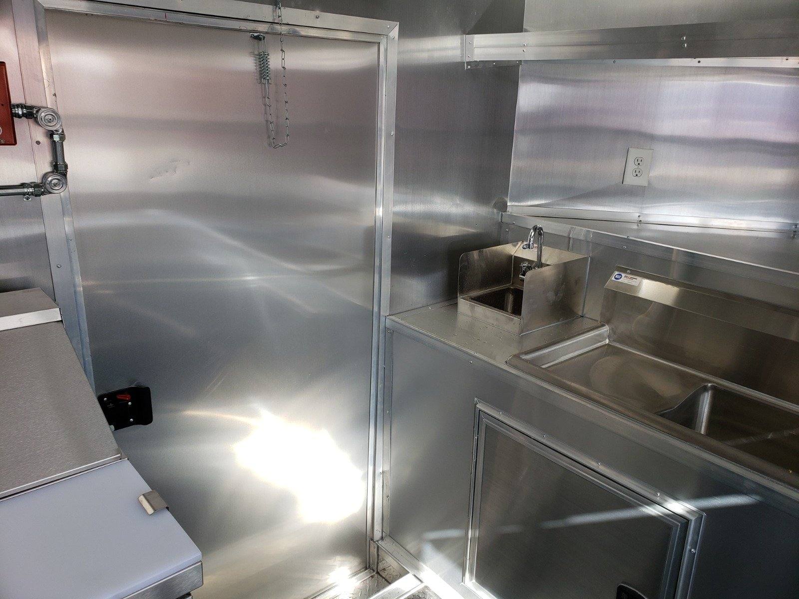 1158-concession-trailer-8.5-x-21-victory-red-food-event-catering-14.jpg Concession Trailer 8.5' X 21' Victory Red Food Event Catering