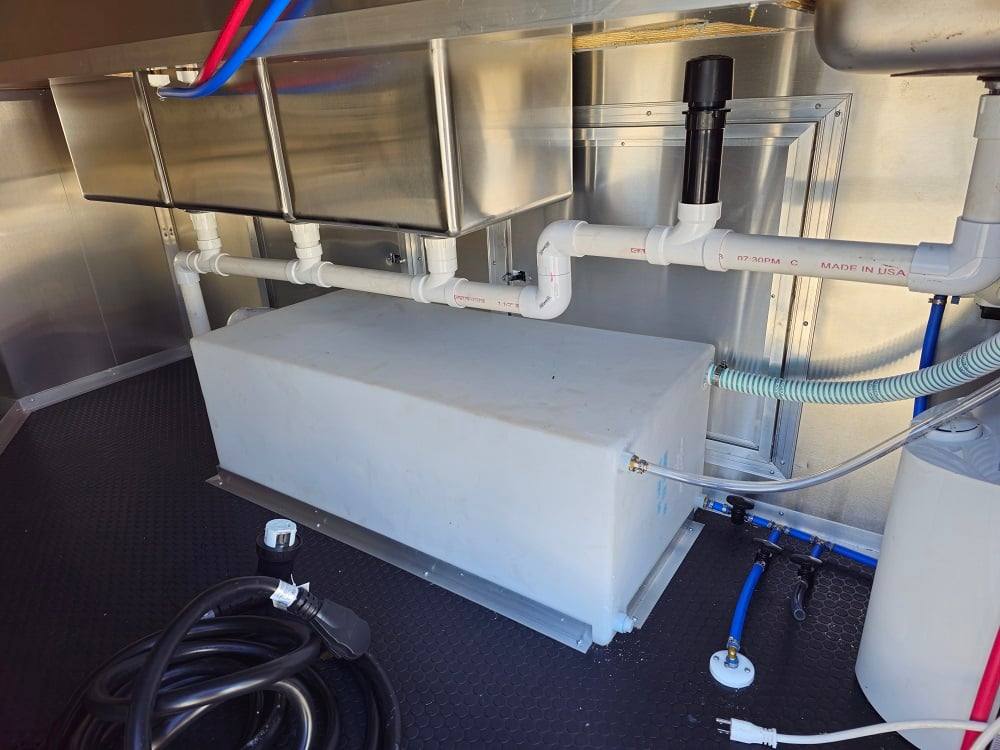 116-8.5-x-16-concession-trailer-food-event-catering-vending-9.jpg 8.5' X 16' Concession Trailer Food Event Catering Vending