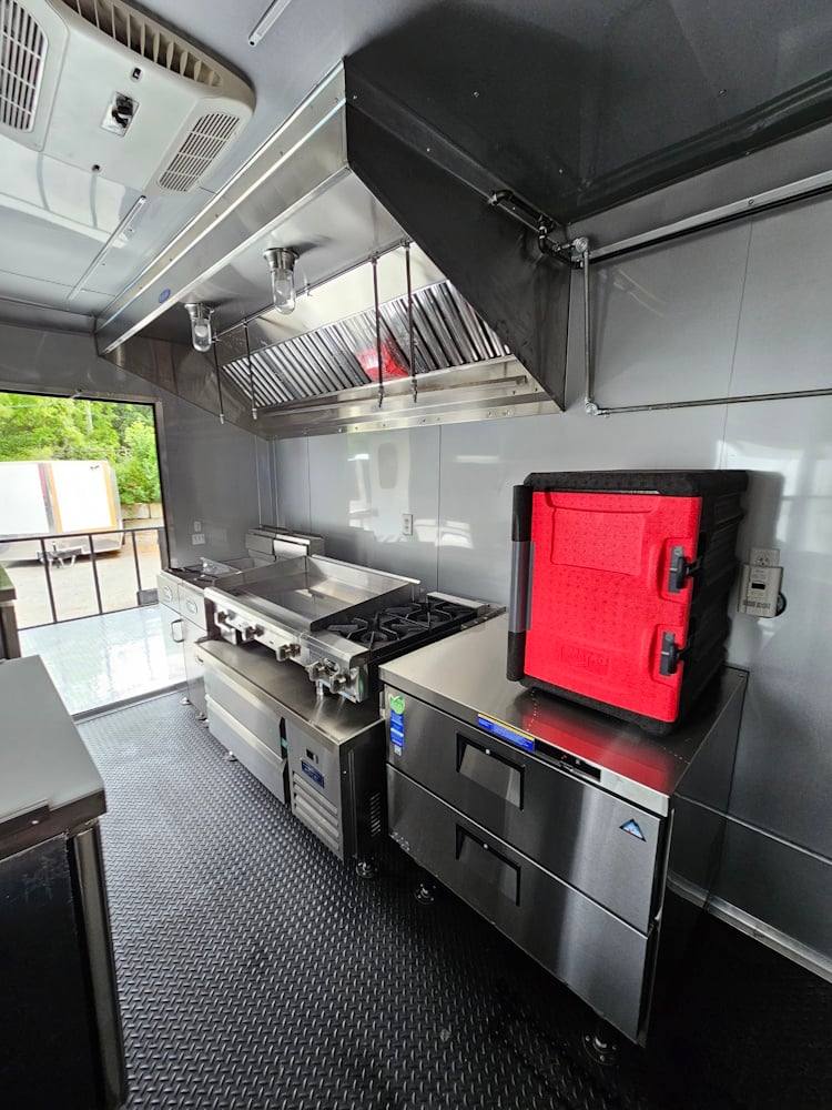 1164-concession-trailer-8.5-x-22-black-bbq-smoker-event-catering-27.jpg Concession Trailer 8.5' X 22' Black BBQ Smoker Event Catering