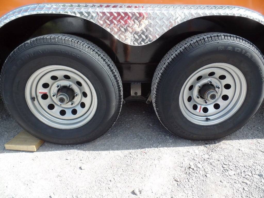 117-8.5-x-16-concession-trailer-food-orange-event-catering-21.jpg 8.5' x 16' Concession Trailer Food Orange Event Catering