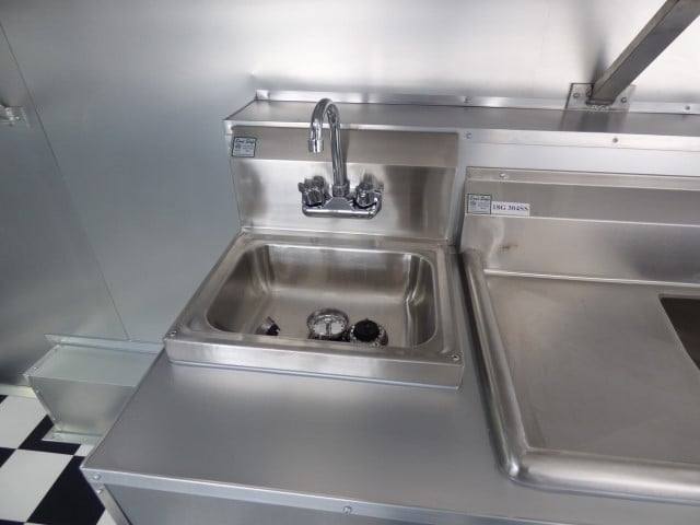 1170-concession-trailer-8.5-x-24-red-food-event-catering-10.jpg Concession Trailer 8.5' X 24' Red - Food Event Catering