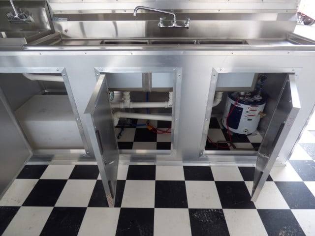1170-concession-trailer-8.5-x-24-red-food-event-catering-5.jpg Concession Trailer 8.5' X 24' Red - Food Event Catering