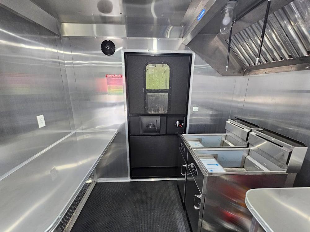 1180-concession-trailer-8.5-x-24-black-event-bbq-catering-28.jpg Concession Trailer 8.5' X 24' Black Event BBQ Catering