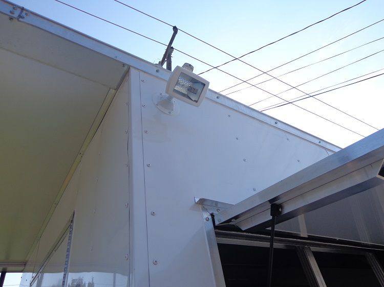 1197-concession-trailer-8.5-x-24-white-enclosed-custom-smoker-bbq-vending-22.jpg Concession Trailer 8.5' x 24' White Enclosed Custom Smoker BBQ Vending