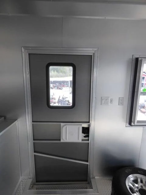 1207-concession-trailer-8.5-x-26-red-bbq-food-event-catering-3.webp Concession Trailer 8.5' X 26' Red BBQ Food Event Catering
