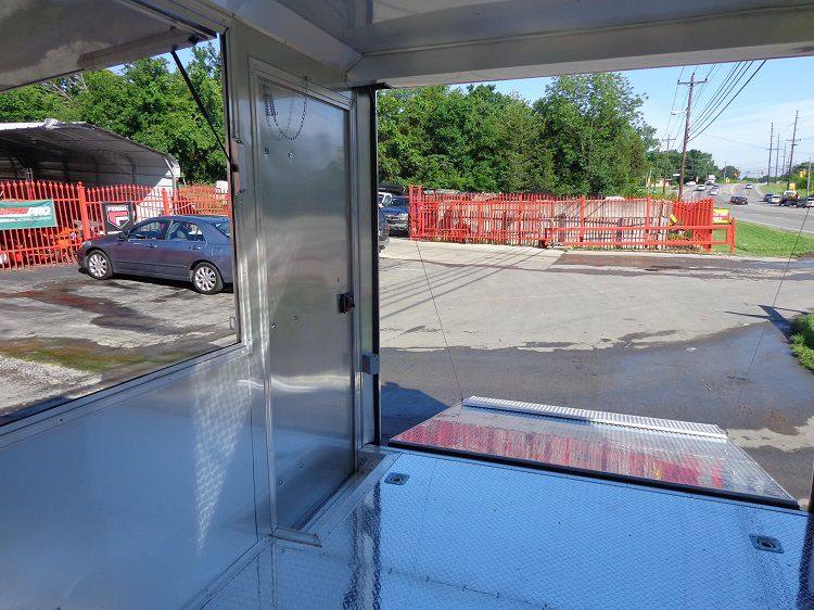 1210-concession-trailer-8.5-x-26-silver-bbq-smoker-food-catering-21.jpg Concession Trailer 8.5' x 26' Silver - BBQ Smoker Food Catering