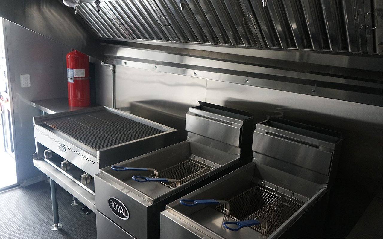 1211-concession-trailer-8.5-x-26-white-bbq-event-catering-19.jpg Concession Trailer 8.5' X 26' White BBQ Event Catering