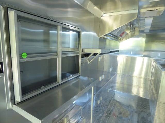 1224-concession-trailer-8.5-x-28-white-food-event-catering-11.jpg Concession Trailer 8.5' X 28' White - Food Event Catering