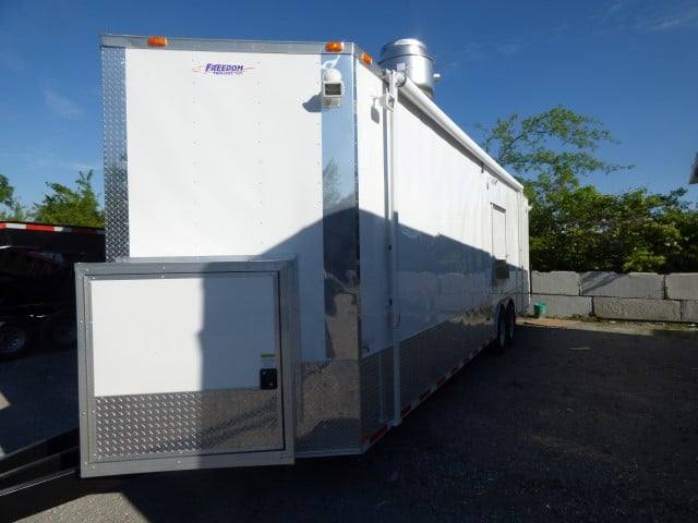 1224-concession-trailer-8.5-x-28-white-food-event-catering-4.jpg Concession Trailer 8.5' X 28' White - Food Event Catering