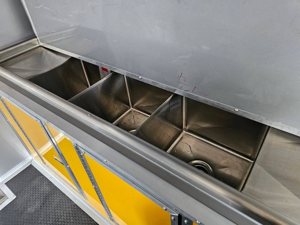 Concession Trailer 8.5' X 28' Yellow Concession Trailer Kettle Corn Event Catering