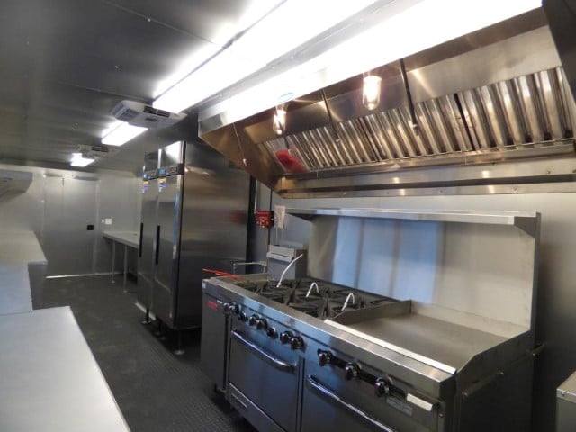 1230-concession-trailer-8.5-x-30-white-food-event-catering-20.jpg Concession Trailer 8.5' X 30' White - Food Event Catering