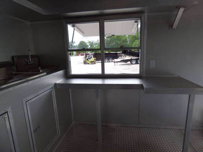 1240-concession-trailer-8.5-x-31-gooseneck-black-bbq-catering-14.jpg Concession Trailer 8.5' x 31' Gooseneck Black - BBQ Catering