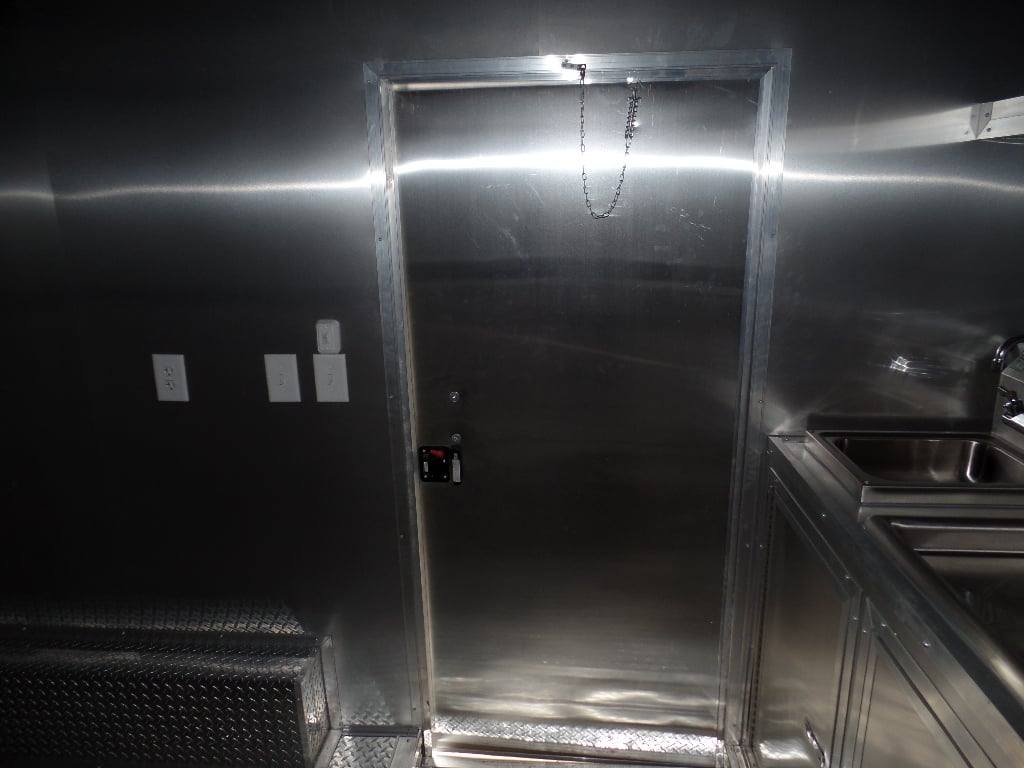125-8.5-x-16-concession-trailer-white-food-event-catering-7.jpg 8.5' x 16' Concession Trailer White Food Event Catering