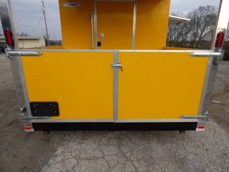 1269-concession-trailer-8.5-x14-yellow-smoker-bbq-catering-event-25.jpg Concession Trailer 8.5'x14' Yellow - Smoker BBQ Catering Event