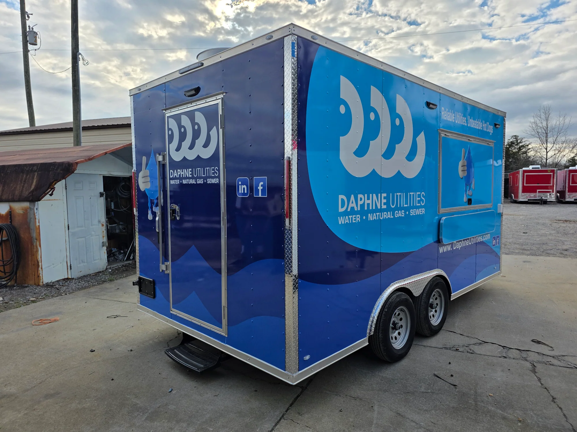 128-8.5-x-16-custom-concession-trailer-white-food-event-catering-with-appliances-8.webp 8.5' X 16' Custom Concession Trailer White Food Event Catering with appliances