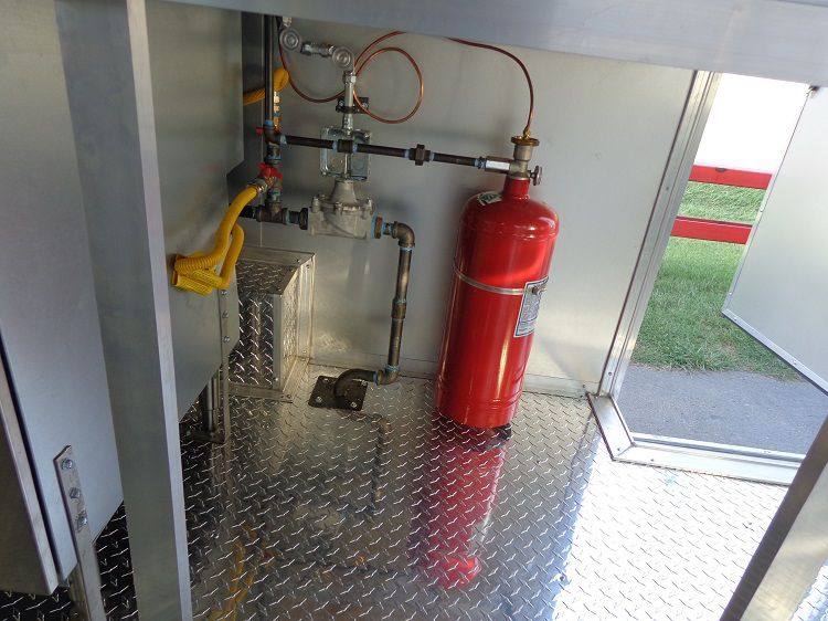 1300-concession-trailer-8.5-x18-vending-event-catering-food-yellow-57.jpg Concession Trailer 8.5'x18' Vending Event Catering Food (Yellow)