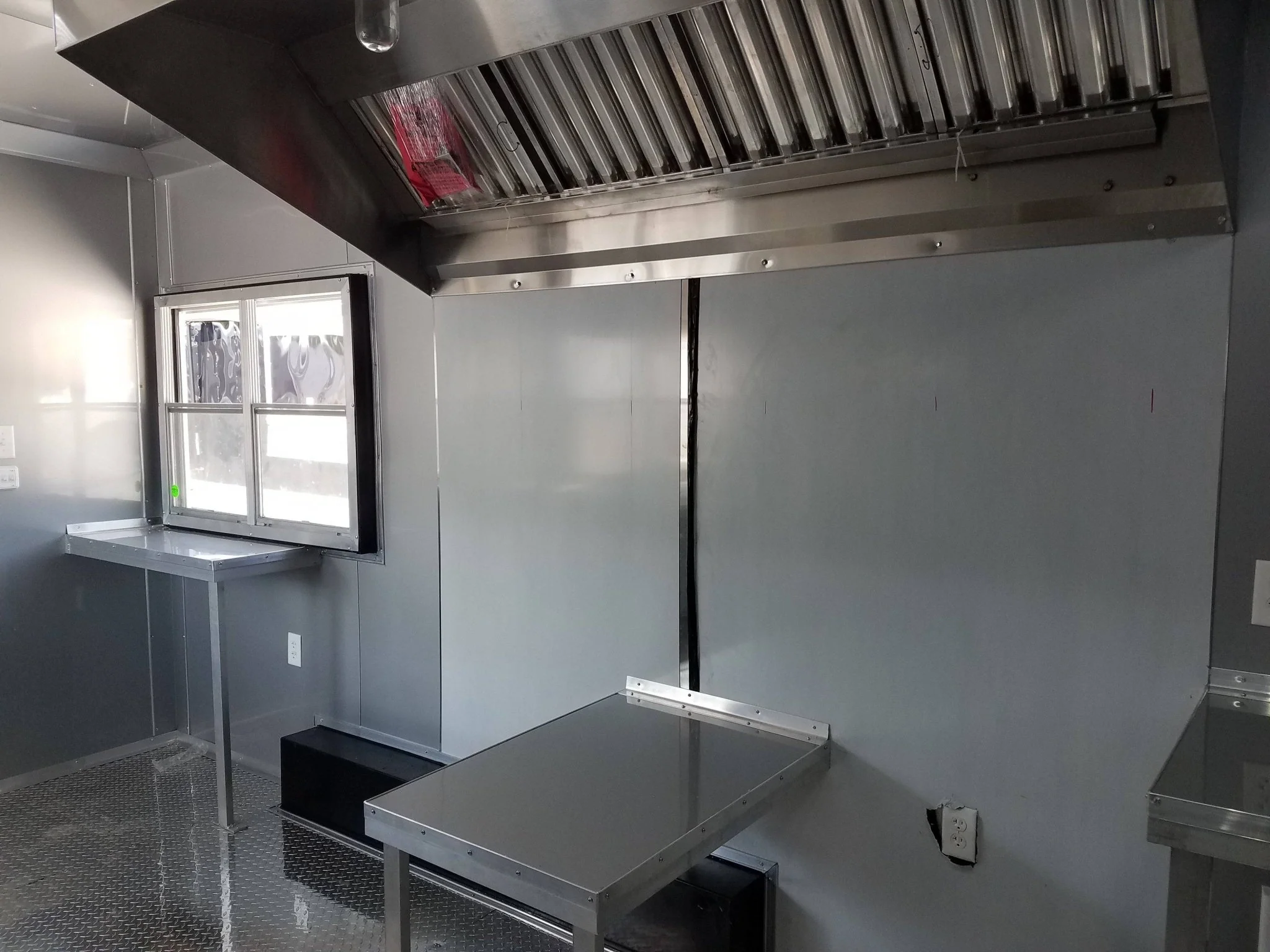 131-8.5-x-16-double-window-white-concession-food-trailer-10.webp 8.5' x 16' Double Window White Concession Food Trailer