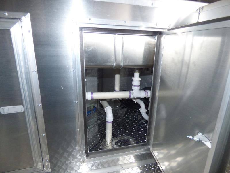 1313-concession-trailer-8.5-x20-black-bbq-smoker-vending-catering-16.jpg Concession Trailer 8.5'x20' Black - BBQ Smoker Vending Catering