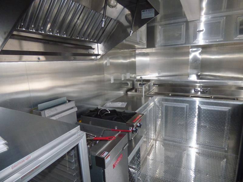 1313-concession-trailer-8.5-x20-black-bbq-smoker-vending-catering-5.jpg Concession Trailer 8.5'x20' Black - BBQ Smoker Vending Catering