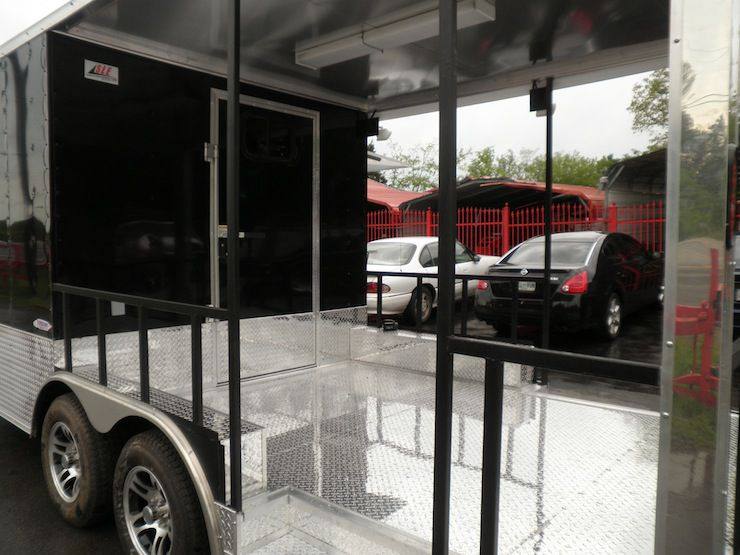1315-concession-trailer-8.5-x20-black-smoker-bbq-catering-event-15.jpg Concession Trailer 8.5'x20' Black - Smoker BBQ Catering Event
