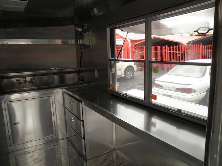 1315-concession-trailer-8.5-x20-black-smoker-bbq-catering-event-16.jpg Concession Trailer 8.5'x20' Black - Smoker BBQ Catering Event