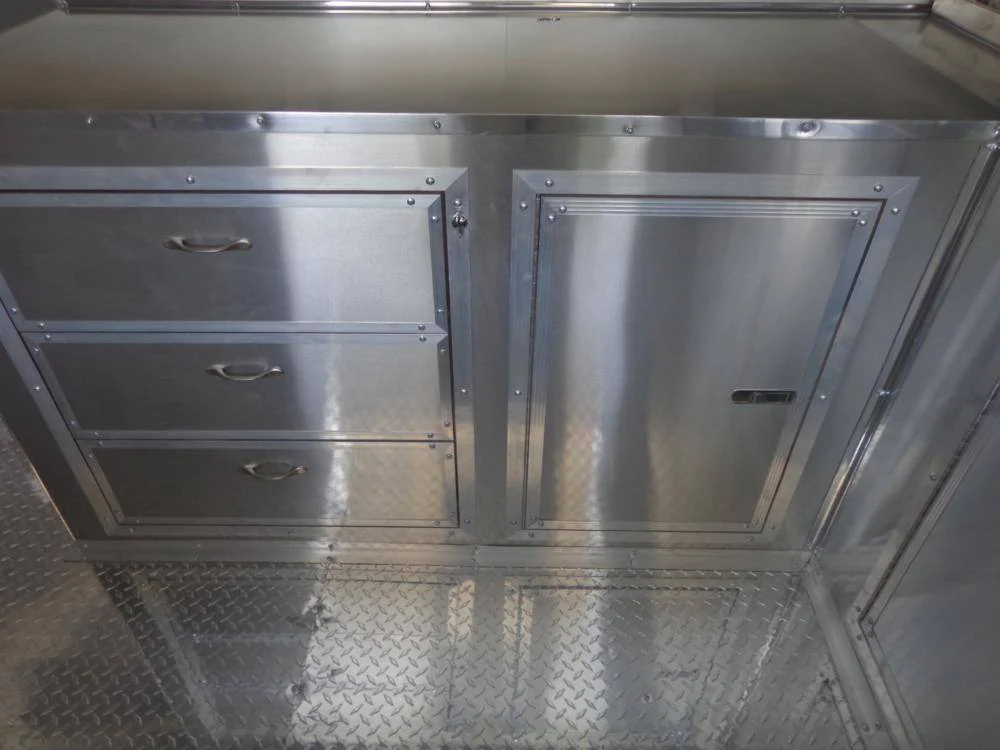 1322-concession-trailer-8.5-x20-red-catering-bbq-food-enclosed-kitchen-33.webp Concession Trailer 8.5'x20' Red - Catering BBQ Food Enclosed Kitchen