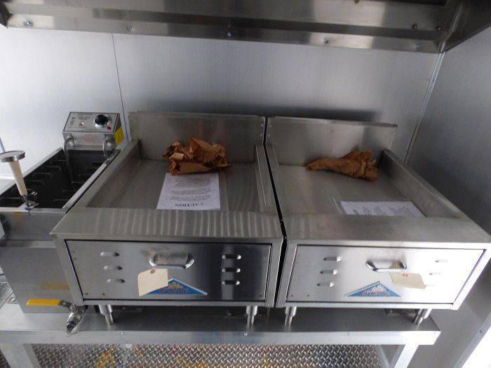 1325-concession-trailer-8.5-x20-red-vending-food-catering-with-appliances-39.jpg Concession Trailer 8.5'x20' Red - Vending Food Catering (With Appliances)