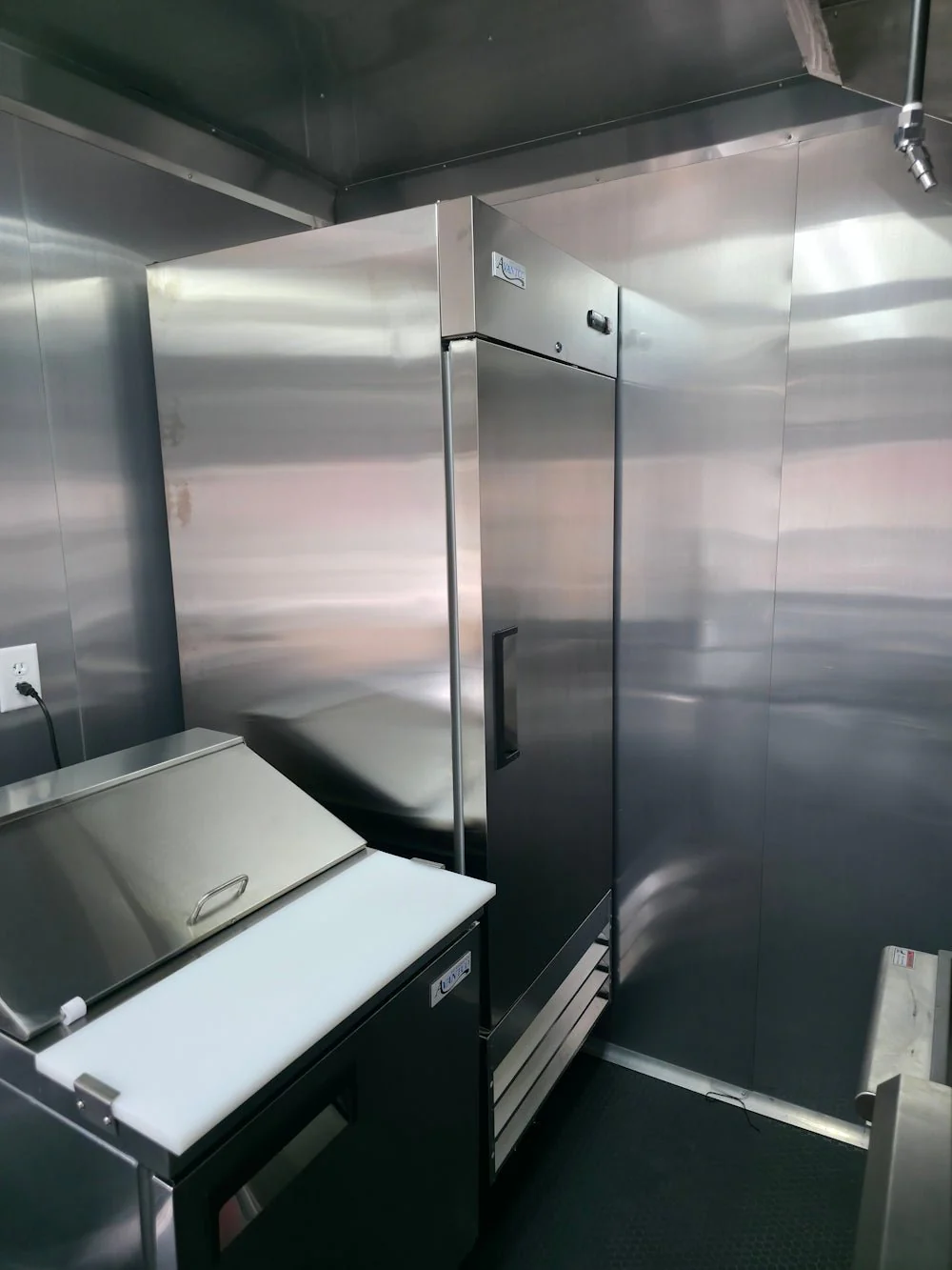 133-8.5-x-16-elite-concession-trailer-black-w-blackout-equipped-26.webp 8.5' X 16' Elite Concession Trailer Black W/ Blackout Equipped