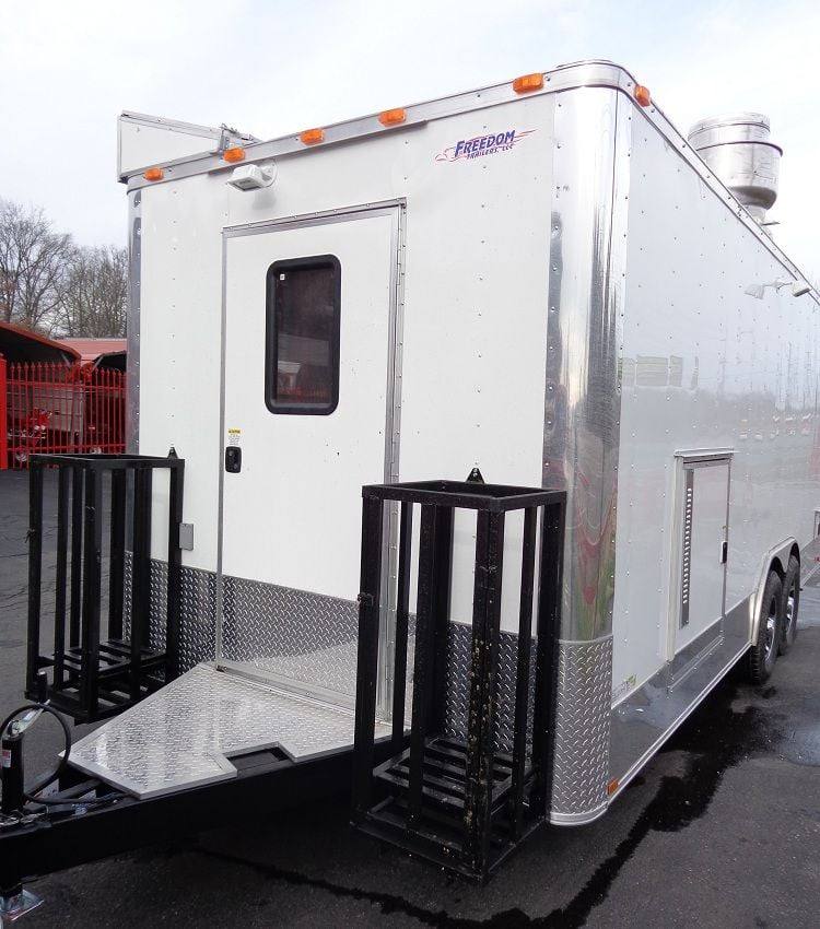 1334-concession-trailer-8.5-x20-white-catering-vending-event-food-4.jpg Concession Trailer 8.5'x20' White - Catering Vending Event Food