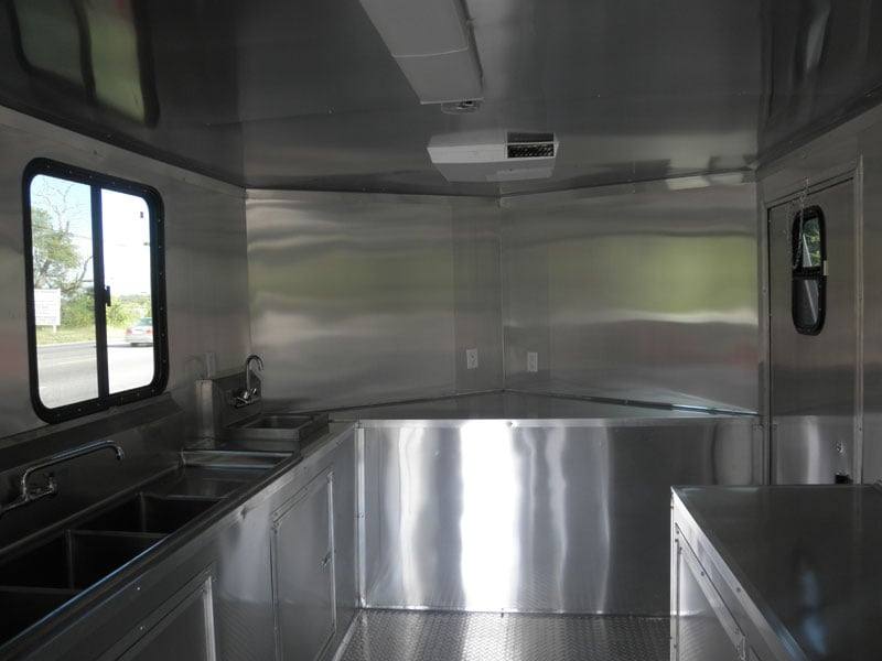 1352-concession-trailer-8.5-x24-black-bbq-smoker-event-food-18.jpg Concession Trailer 8.5'x24' Black - BBQ Smoker Event Food