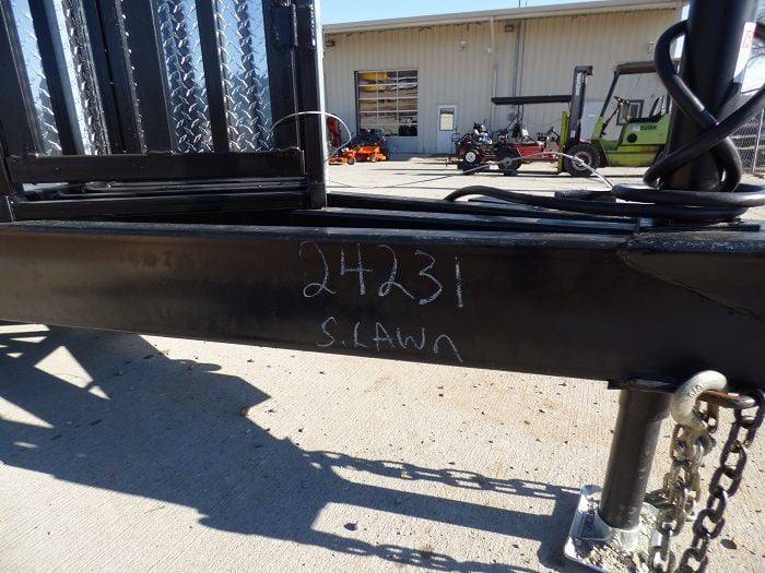 1353-concession-trailer-8.5-x24-black-custom-smoker-enclosed-food-catering-11.jpg Concession Trailer 8.5'x24' Black - Custom Smoker Enclosed Food Catering