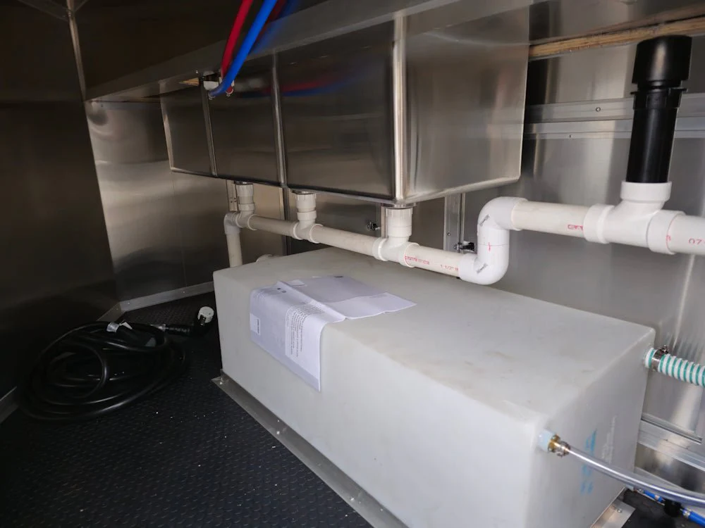 136-8.5-x-16-elite-economy-concession-trailer-food-event-catering-equipped-12.webp 8.5' X 16' Elite Economy Concession Trailer Food Event Catering Equipped