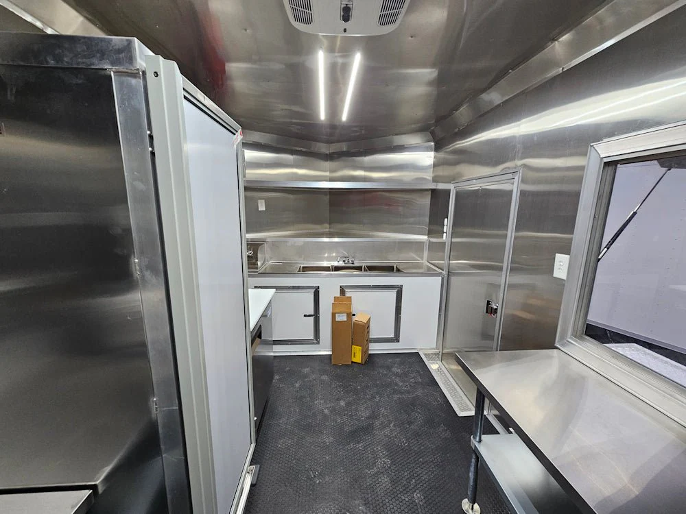 136-8.5-x-16-elite-economy-concession-trailer-food-event-catering-equipped-20.webp 8.5' X 16' Elite Economy Concession Trailer Food Event Catering Equipped