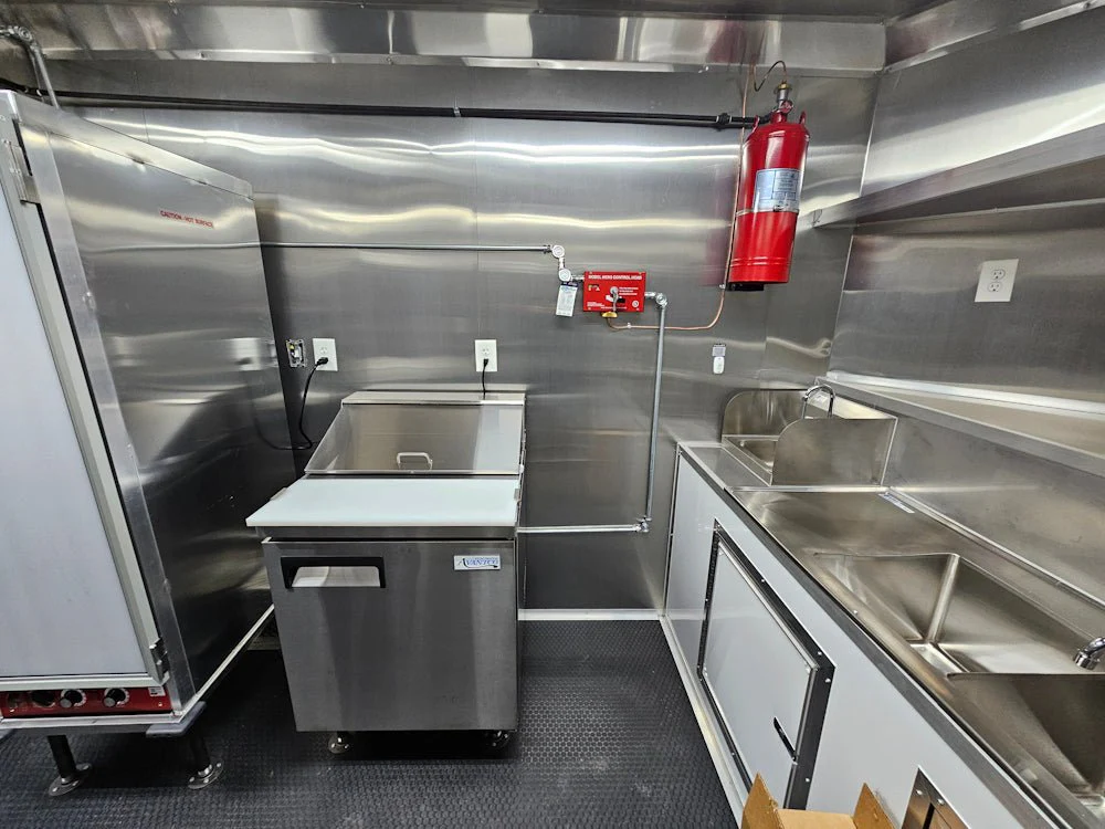 136-8.5-x-16-elite-economy-concession-trailer-food-event-catering-equipped-23.webp 8.5' X 16' Elite Economy Concession Trailer Food Event Catering Equipped