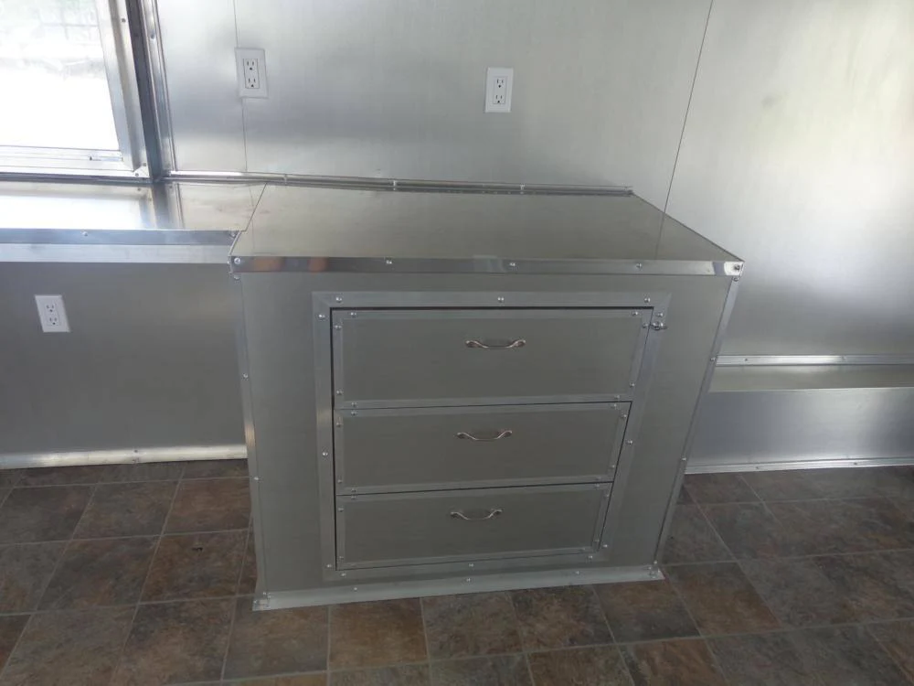 1367-concession-trailer-8.5-x24-silver-event-enclosed-food-catering-kitchen-with-appliances-27.webp Concession Trailer 8.5'x24' Silver - Event Enclosed Food Catering Kitchen (With Appliances)