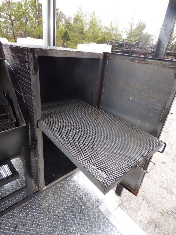 1381-concession-trailer-8.5-x28-black-smoker-bbq-catering-food-event-restroom-15.jpg Concession Trailer 8.5'x28' Black - Smoker BBQ Catering Food Event Restroom