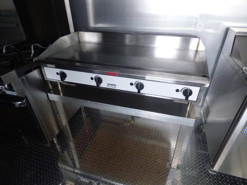 1381-concession-trailer-8.5-x28-black-smoker-bbq-catering-food-event-restroom-4.jpg Concession Trailer 8.5'x28' Black - Smoker BBQ Catering Food Event Restroom