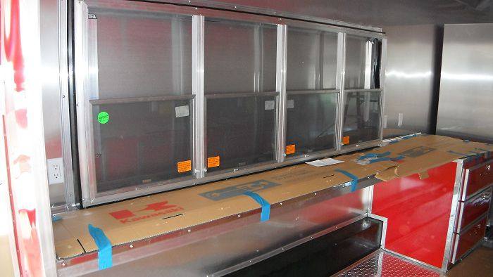 1421-concession-trailer-8.5-x48-red-gooseneck-food-bbq-smoker-catering-13.jpg Concession Trailer 8.5'x48' Red - Gooseneck Food BBQ Smoker Catering