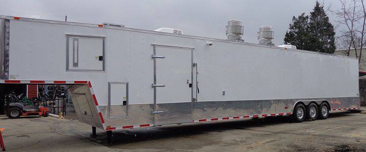 1422-concession-trailer-8.5-x48-with-appliances-gooseneck-white-21.jpg Concession Trailer 8.5'x48' With Appliances - Gooseneck (White)