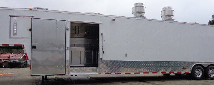 1422-concession-trailer-8.5-x48-with-appliances-gooseneck-white-28.jpg Concession Trailer 8.5'x48' With Appliances - Gooseneck (White)