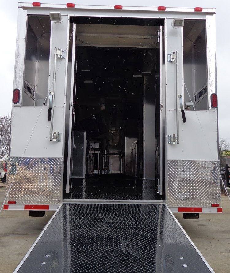 1422-concession-trailer-8.5-x48-with-appliances-gooseneck-white-33.jpg Concession Trailer 8.5'x48' With Appliances - Gooseneck (White)