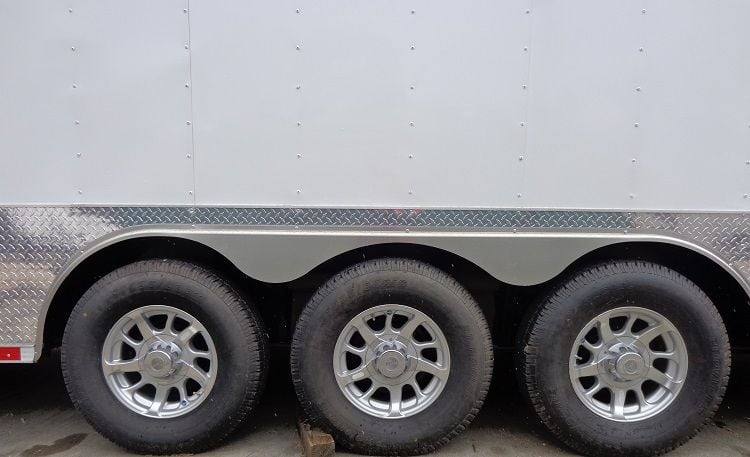 1422-concession-trailer-8.5-x48-with-appliances-gooseneck-white-34.jpg Concession Trailer 8.5'x48' With Appliances - Gooseneck (White)