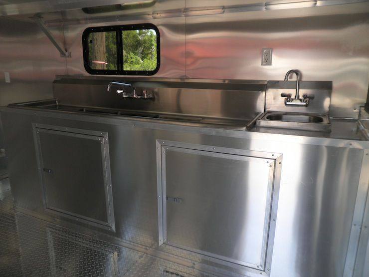 1462-concession-trailers-8.5-x24-orange-bbq-smoker-vending-catering-trailer-6.jpg Concession Trailers 8.5'x24' Orange - BBQ Smoker Vending Catering Trailer