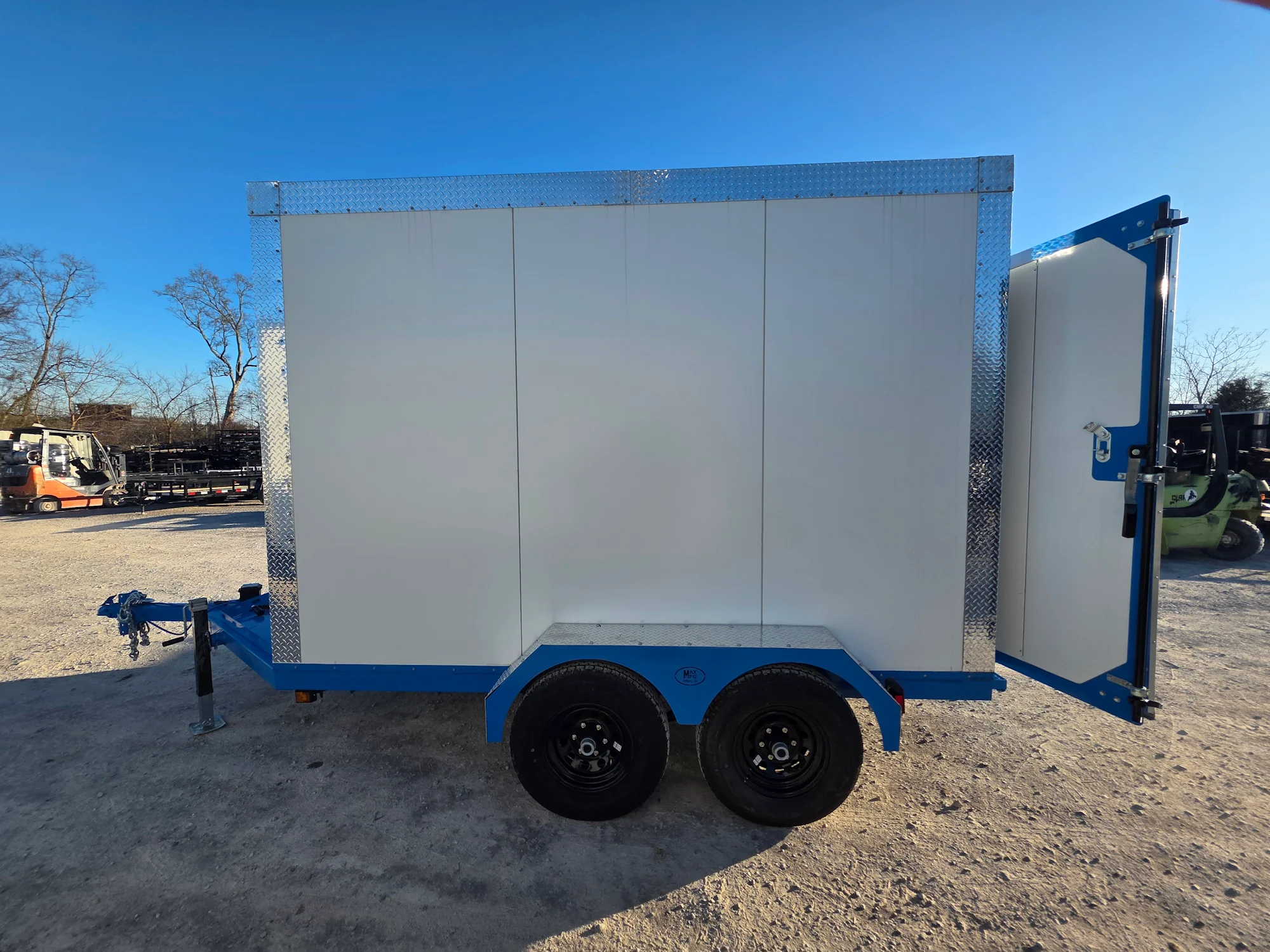 Custom 7' X 12' White Refrigerated Cooler and Freezer Trailer (Includes Generator)