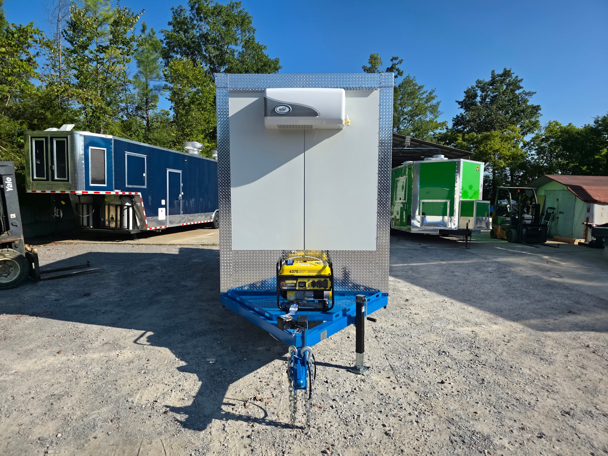 1468-custom-7-x-16-white-refrigerated-cooler-and-freezer-trailer-includes-generator-2.jpg Custom 7' X 16' White Refrigerated Cooler and Freezer Trailer (Includes Generator)