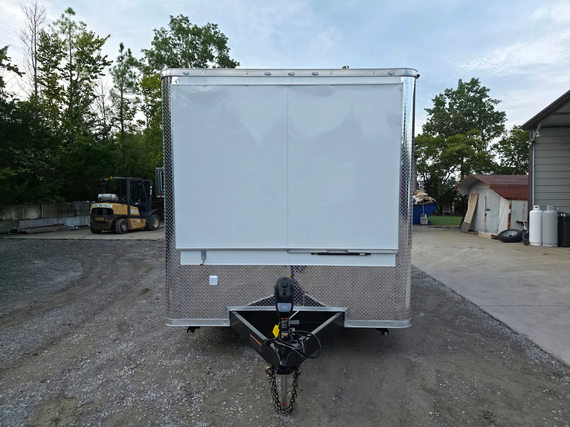 147-8.5-x-16-merchandising-marketing-event-trailer-2.webp 8.5' X 16' Merchandising & Marketing Event Trailer