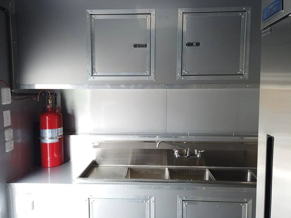 1471-light-pewter-8.5x24-double-i-beam-porch-style-food-concession-trailer-with-appliances-10.webp Light Pewter 8.5x24' Double I Beam Porch Style Food Concession Trailer with Appliances