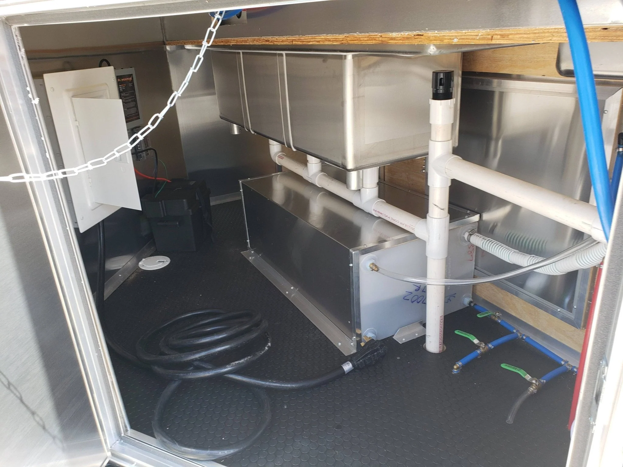 Med Charcoal Grey 8.5' x 18' Food Concession Trailer With Appliances