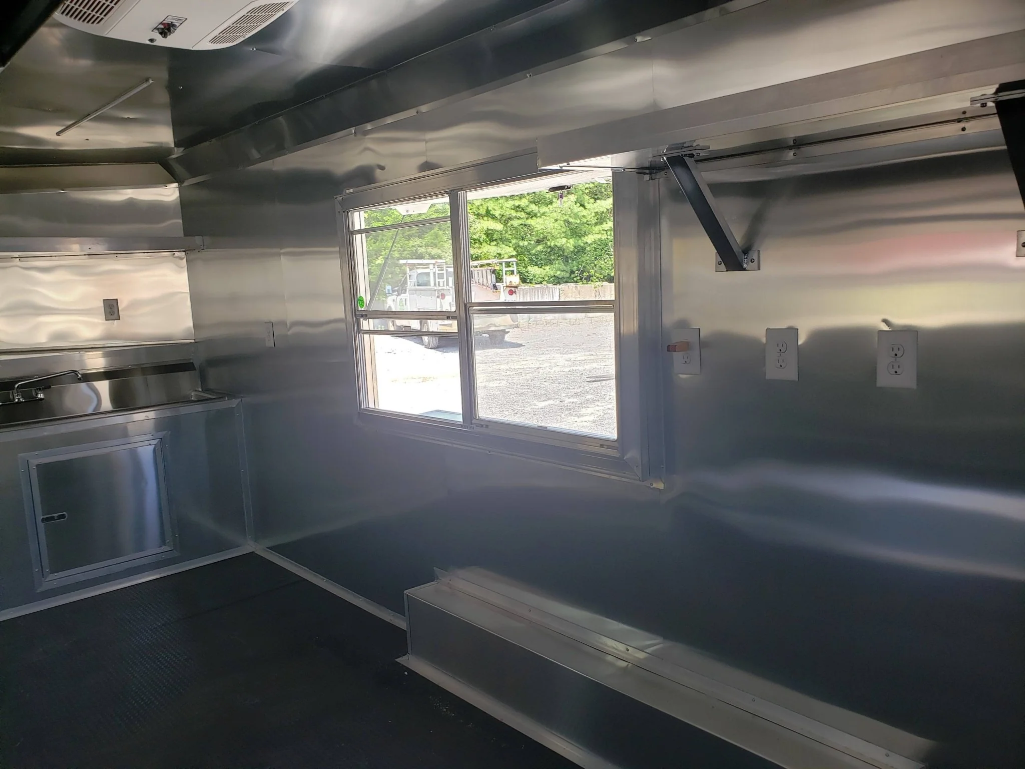 Med Charcoal Grey 8.5' x 18' Food Concession Trailer With Appliances