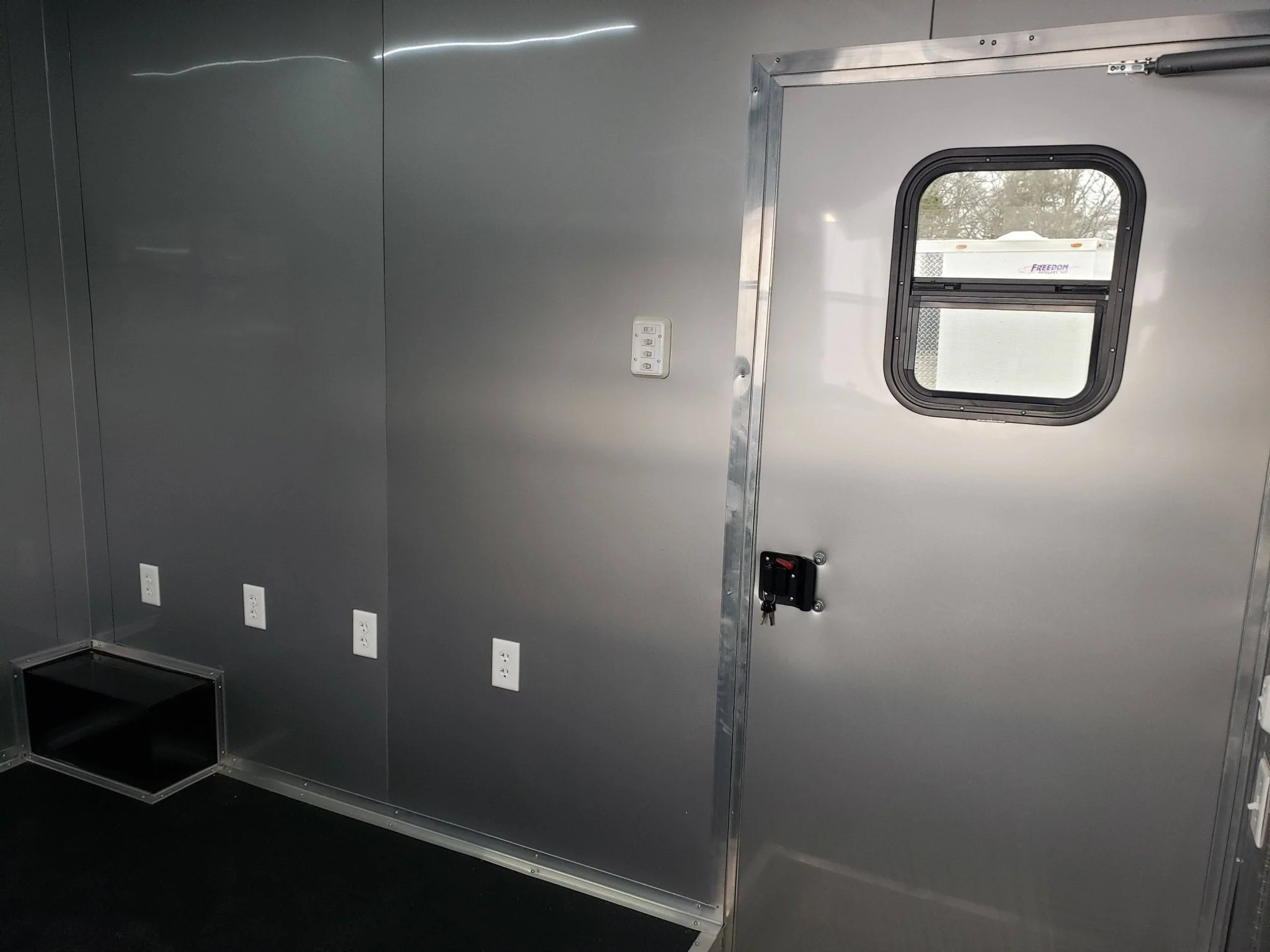 1478-white-8.5-x-22-bbq-porch-concession-food-trailer-18.webp White 8.5' x 22' BBQ Porch Concession Food Trailer
